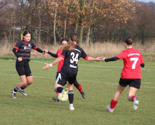 2025-11-30-b1m-04-min