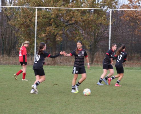 2025-11-30-b1m-08-min