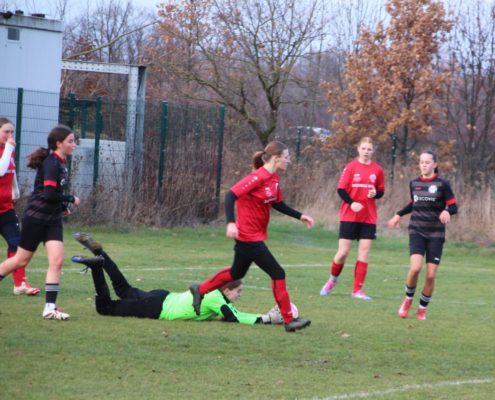 2025-11-30-b1m-09-min