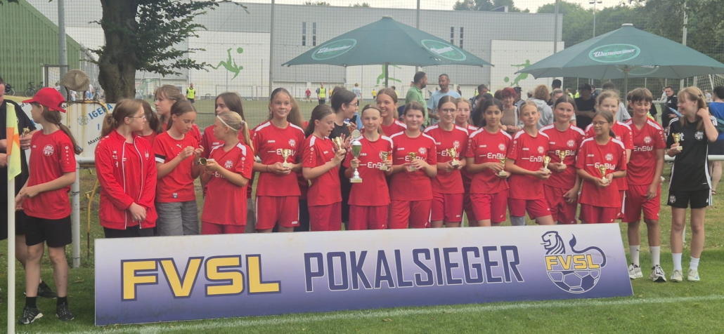 2026-06-29 Pokalsieg D Mädels 17